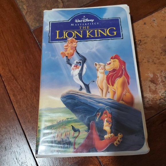 WALT DISNEY LION KING - Picture 1 of 3